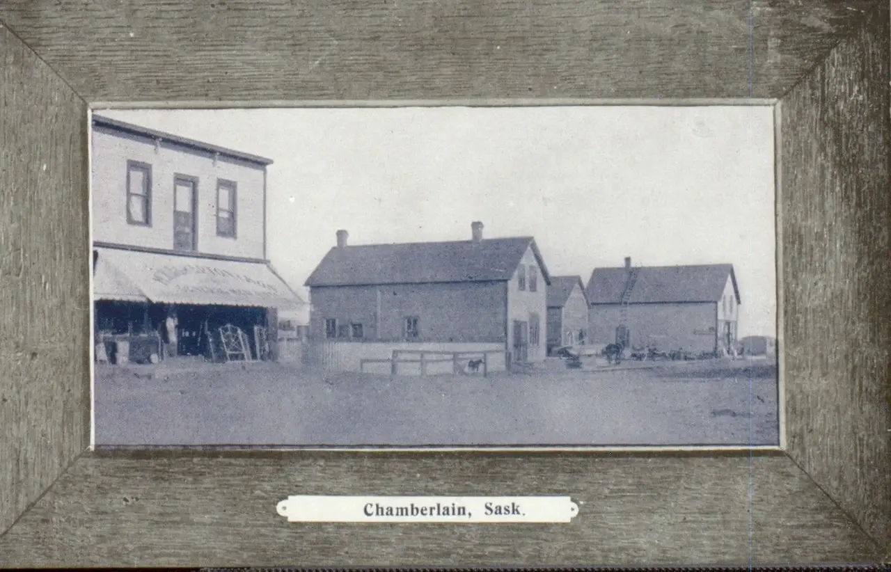Street scene in Chamberlain, about 1910
